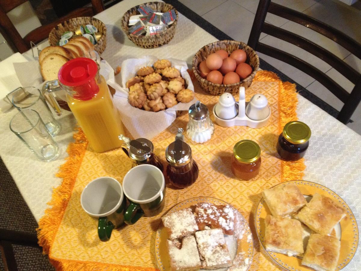 Eleni'S Guesthouse 帕雷斯阿吉萨那 外观 照片